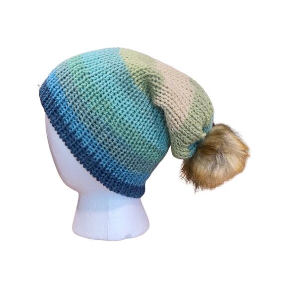 Handmade Knit Winter Stocking Cap Beanie Hat - Picture 1 of 4